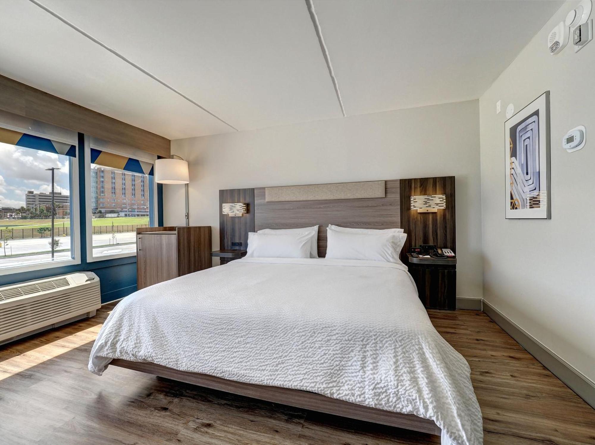 Holiday Inn Express Corpus Christi - Beachfront By Ihg Esterno foto