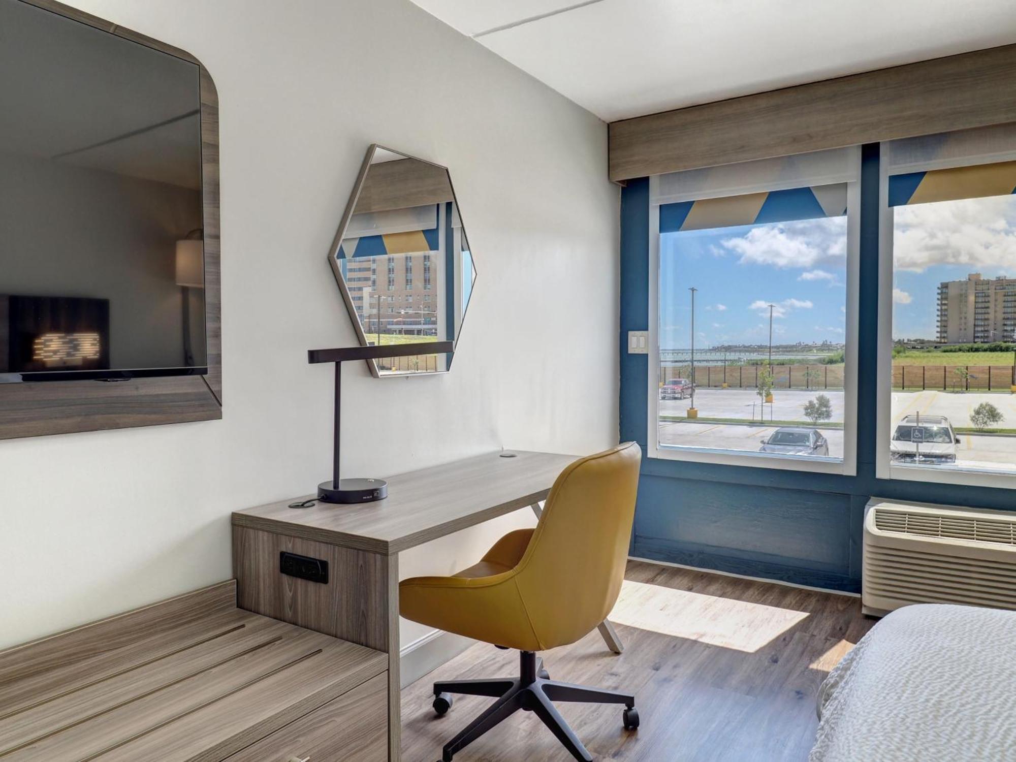 Holiday Inn Express Corpus Christi - Beachfront By Ihg Esterno foto