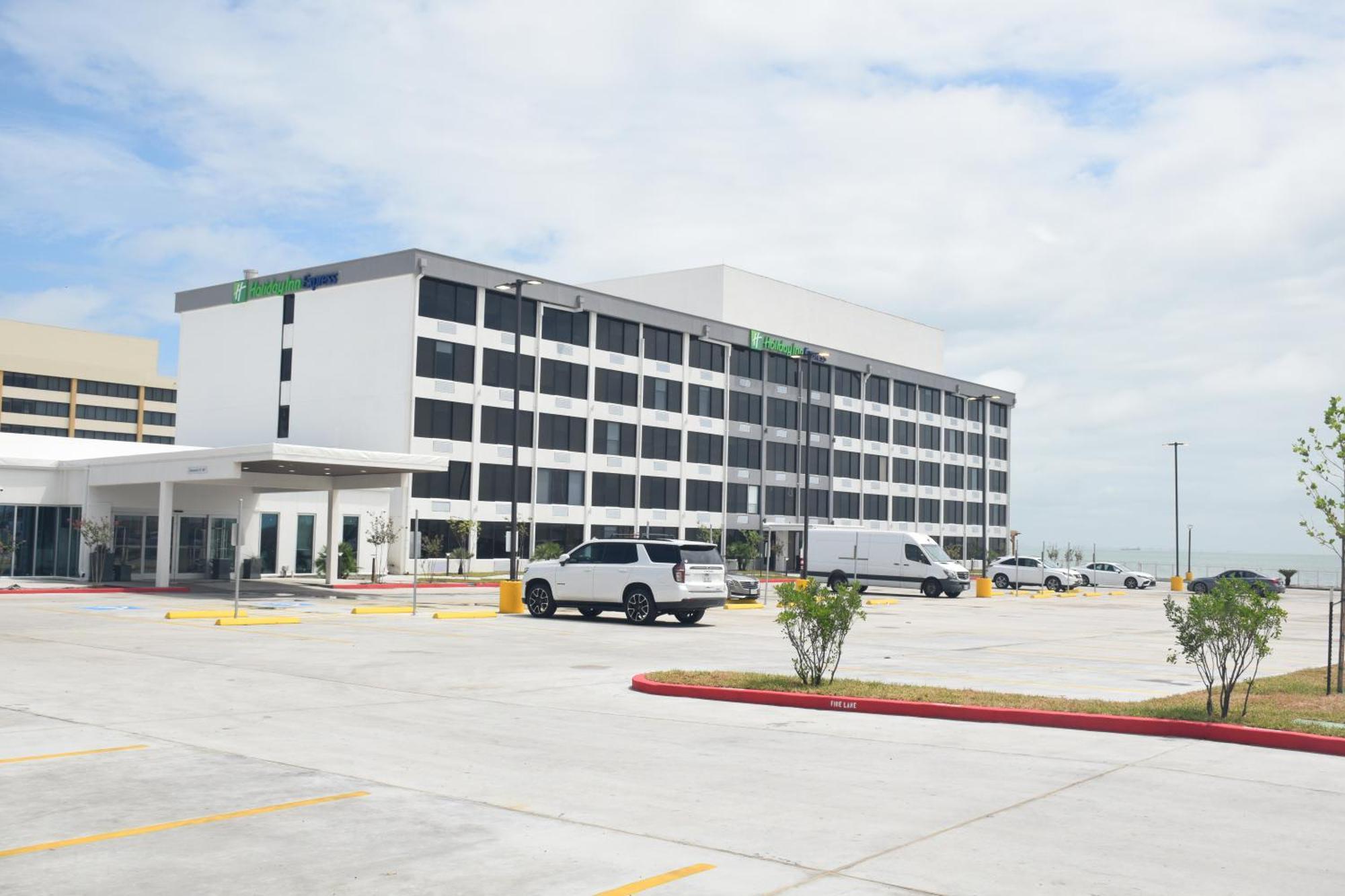 Holiday Inn Express Corpus Christi - Beachfront By Ihg Esterno foto