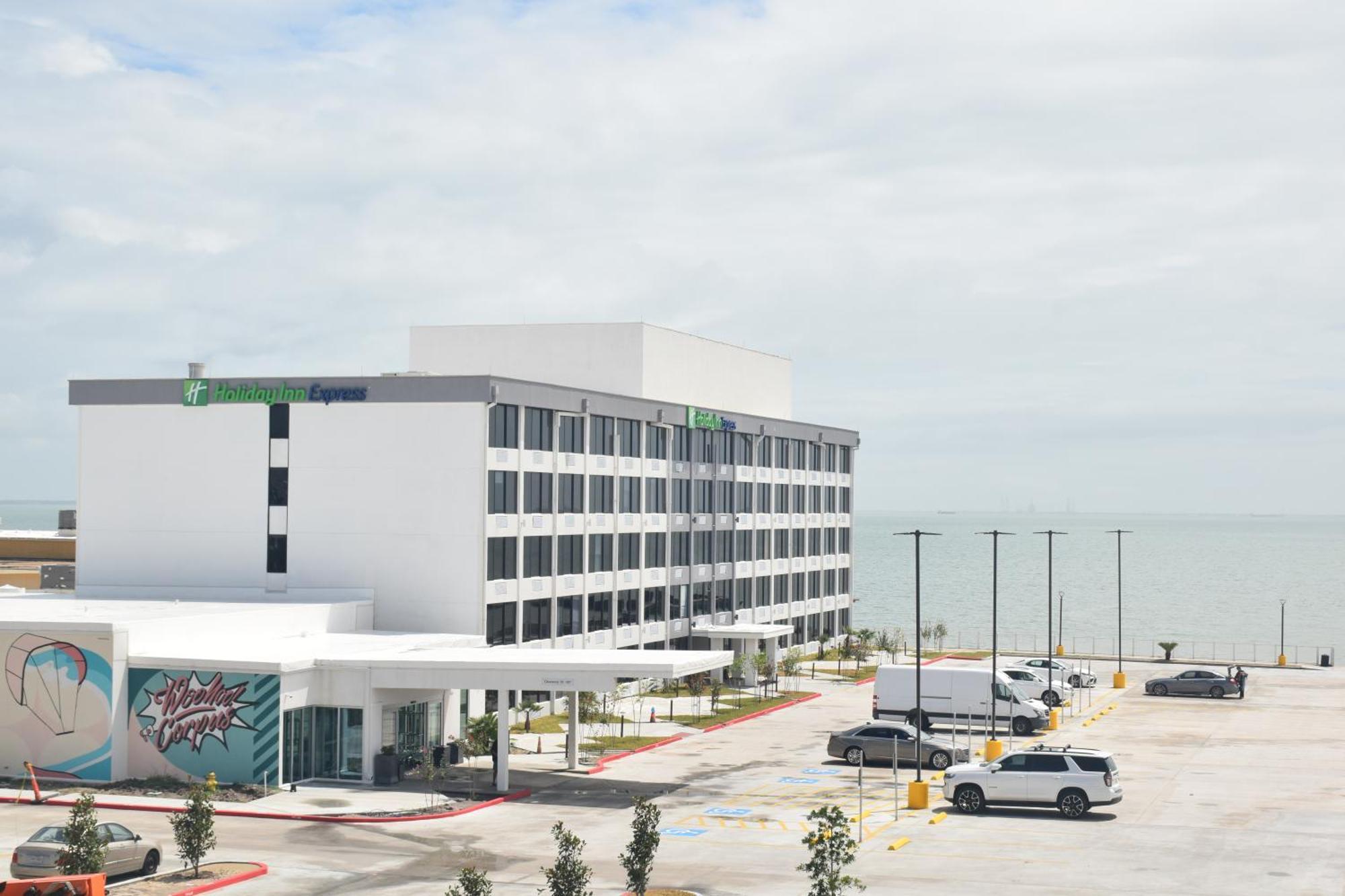 Holiday Inn Express Corpus Christi - Beachfront By Ihg Esterno foto